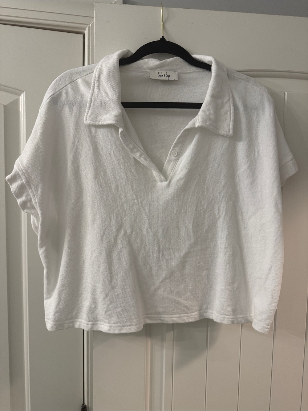 Sadie & Sage White Cropped Polo Top